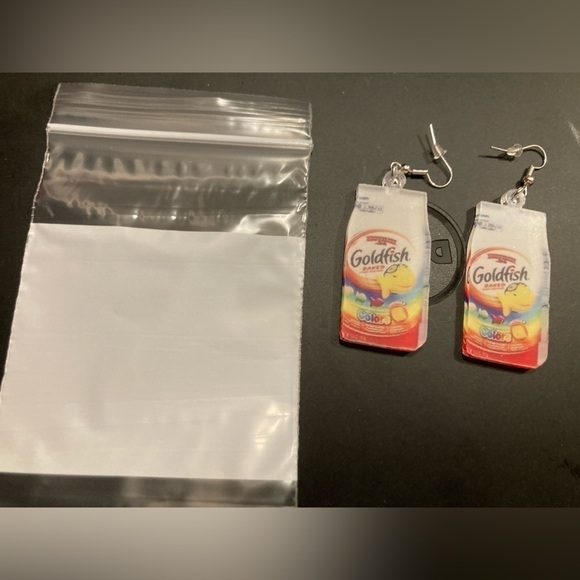4/$25 Goldfish cracker earrings. NWOT. Cute for any goldfish cracker fanatic! - Picture 2 of 3